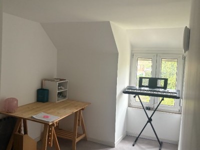 APPARTEMENT T3 A LOUER - CAESTRE - 74.1 m2 - 990 € charges comprises par mois