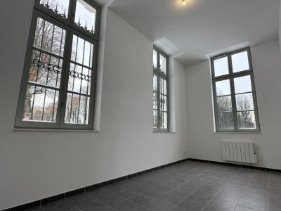 APPARTEMENT T4 A LOUER - SECLIN - 78.5 m2 - 880�&euro; charges comprises par mois