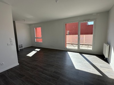 APPARTEMENT T1 A LOUER - ROUBAIX - 33.99 m2 - 565 &euro; charges comprises par mois
