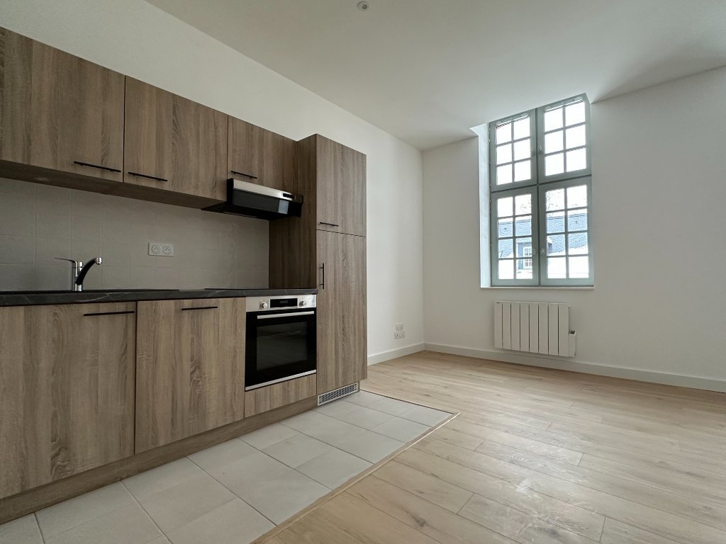 APPARTEMENT T1 A LOUER - SECLIN - 35.2 m2 - 545�&euro; charges comprises par mois