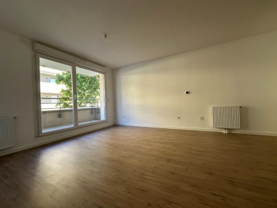 APPARTEMENT T2 A LOUER - RONCQ - 42.8 m2 - 613 &euro; charges comprises par mois