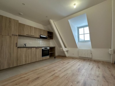 APPARTEMENT T2 A LOUER - SECLIN - 35.2 m2 - 545�&euro; charges comprises par mois