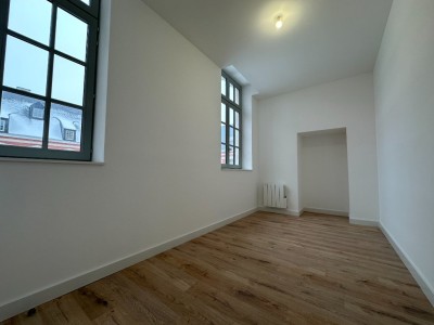 APPARTEMENT T2 A LOUER - SECLIN - 59.6 m2 - 710�&euro; charges comprises par mois