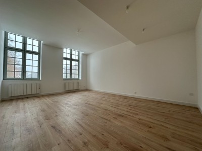 APPARTEMENT T2 A LOUER - SECLIN - 64.4 m2 - 765�&euro; charges comprises par mois