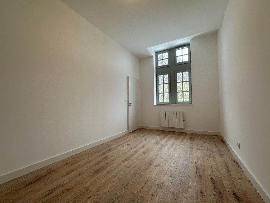 APPARTEMENT T2 A LOUER - SECLIN - 51.2 m2 - 670�&euro; charges comprises par mois