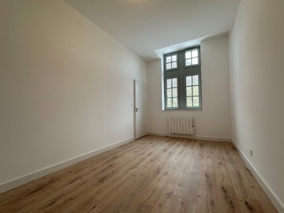 APPARTEMENT T2 A LOUER - SECLIN - 51.2 m2 - 670�&euro; charges comprises par mois