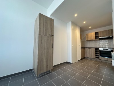 APPARTEMENT T2 A LOUER - SECLIN - 55.7 m2 - 690�&euro; charges comprises par mois