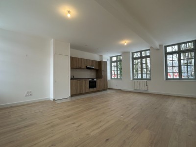 APPARTEMENT T2 A LOUER - SECLIN - 51.6 m2 - 680�&euro; charges comprises par mois