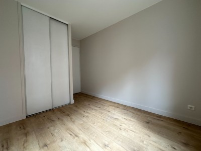 APPARTEMENT T3 A LOUER - LA MADELEINE - 56.92 m2 - 940 &euro; charges comprises par mois