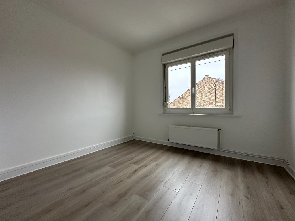 APPARTEMENT T3 A LOUER - LILLE - 62.69 m2 - 845�&euro; charges comprises par mois