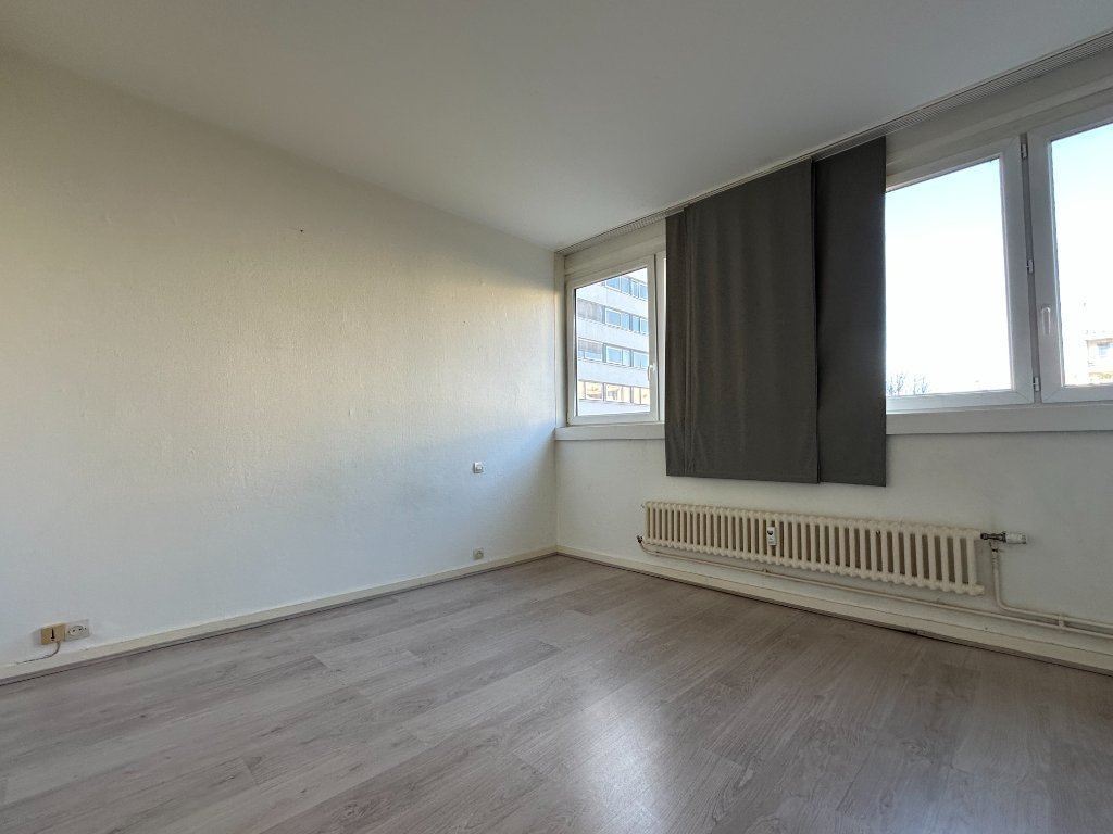 APPARTEMENT T3 A LOUER - LILLE - 65.5 m2 - 1�027,70�&euro; charges comprises par mois