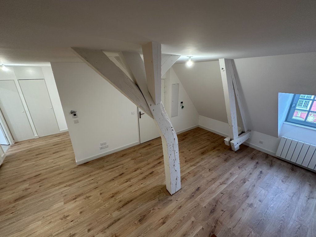 APPARTEMENT T3 A LOUER - SECLIN - 71.72 m2 - 775�&euro; charges comprises par mois