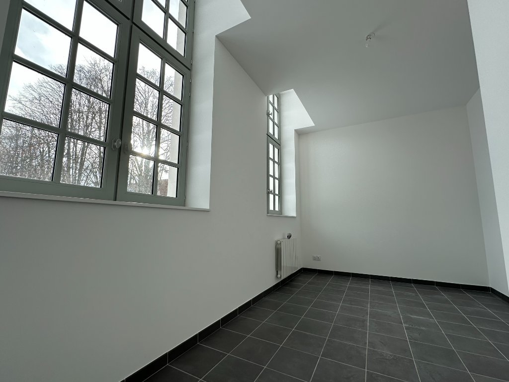 APPARTEMENT T3 A LOUER - SECLIN - 58 m2 - 725�&euro; charges comprises par mois