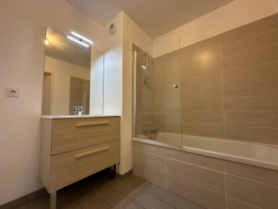 APPARTEMENT T3 A LOUER - ST ANDRE LEZ LILLE - 62.16 m2 - 957�&euro; charges comprises par mois