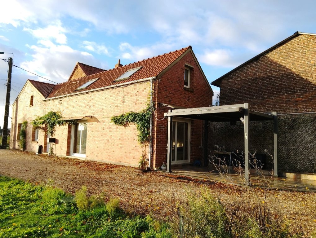 MAISON A LOUER - VERLINGHEM - 101.73 m2 - 1 050 &euro; charges comprises par mois