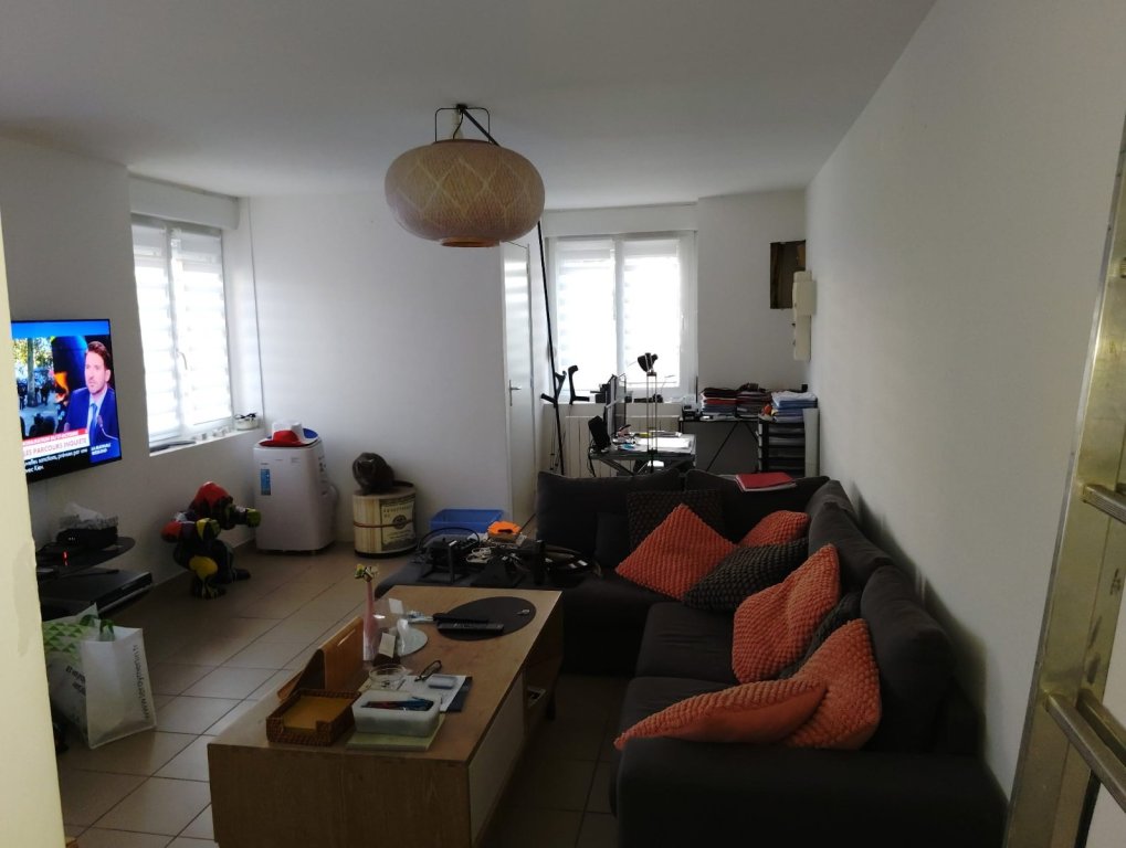 MAISON A LOUER - VERLINGHEM - 101.73 m2 - 1 050 &euro; charges comprises par mois
