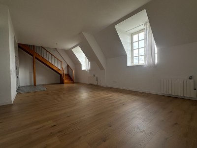 APPARTEMENT T4 BIS A LOUER - MARQUETTE LEZ LILLE - 125.52 m2 - 1 212 € charges comprises par mois